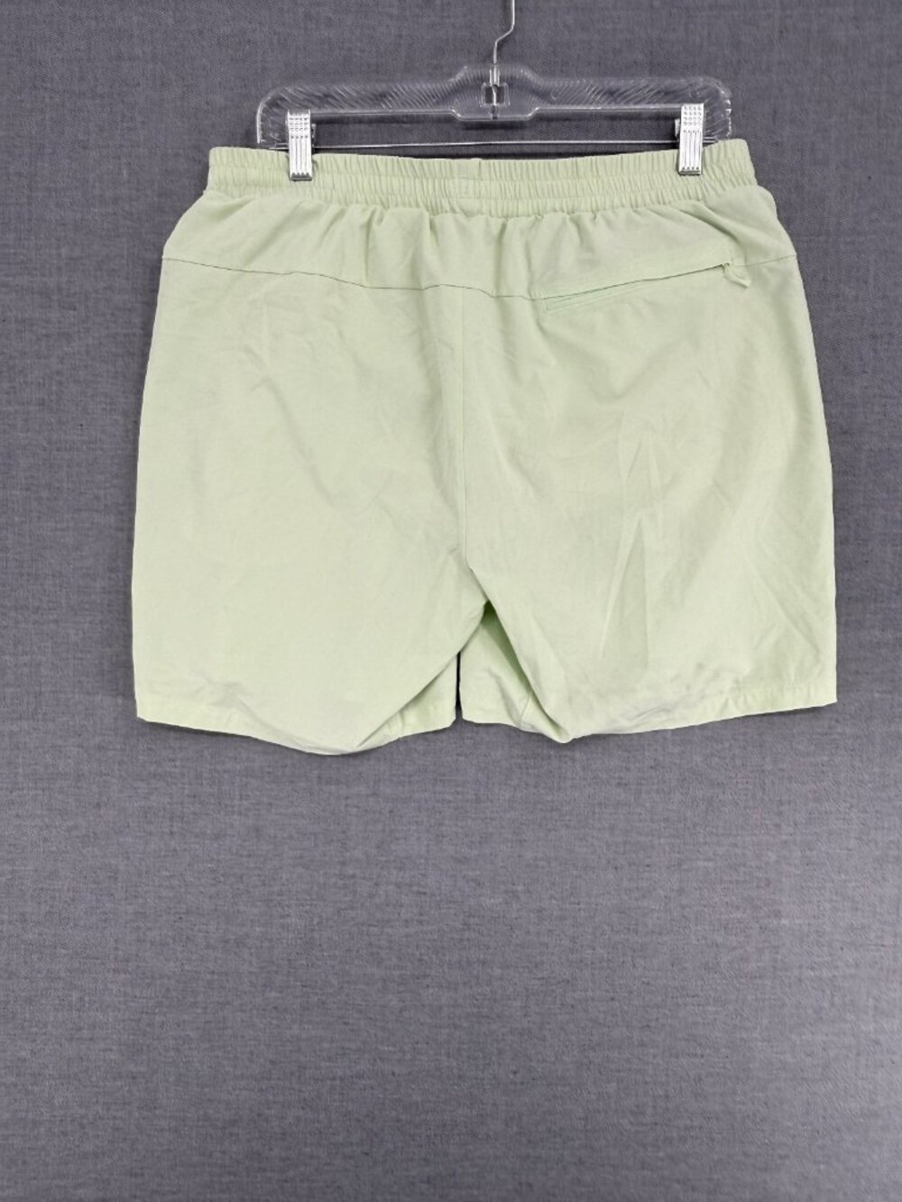 Lululemon Channel Cross Shorts Mens XL 7” Swim Lined Stretch Gym Green